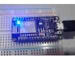 NodeMCU-32S 点亮LED